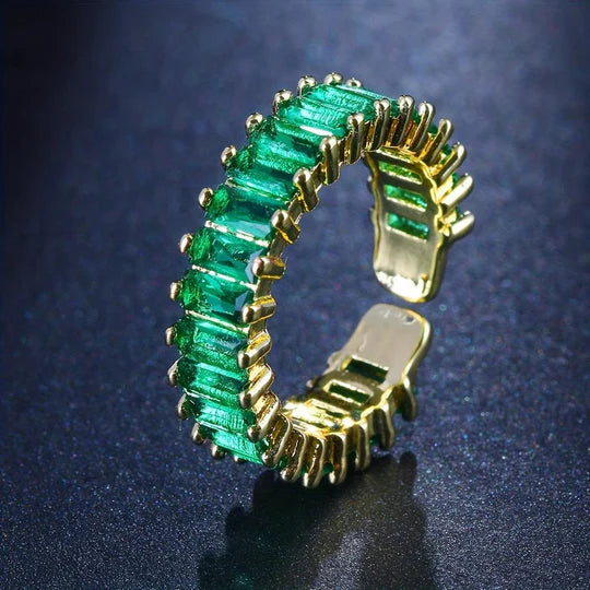 Gold and Emerald Ring