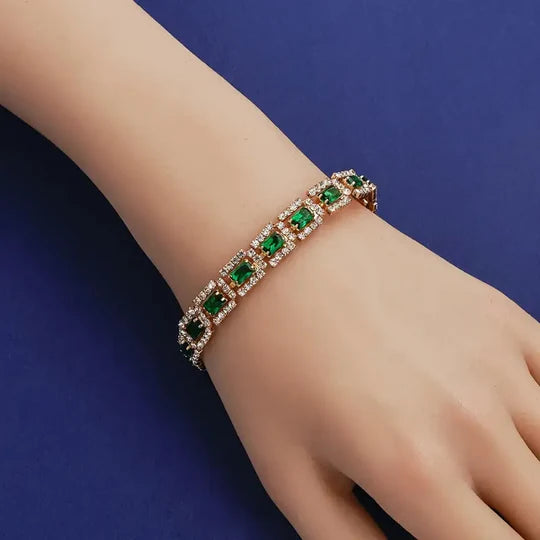 Elisa Esmeralda of the Gold Bracelet