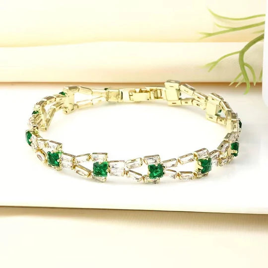 Gold link bracelet