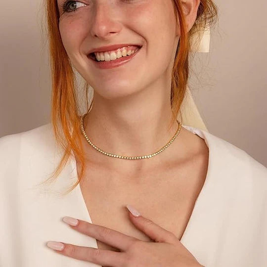 Gold gemstone necklace