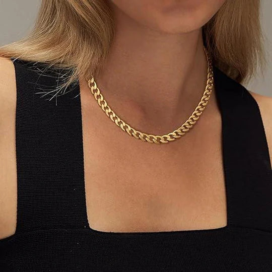 Cuban necklace with thick gold chains.