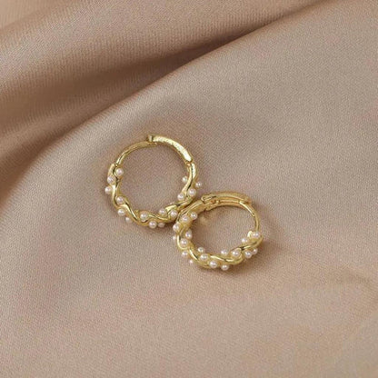 Round pearl Earrings